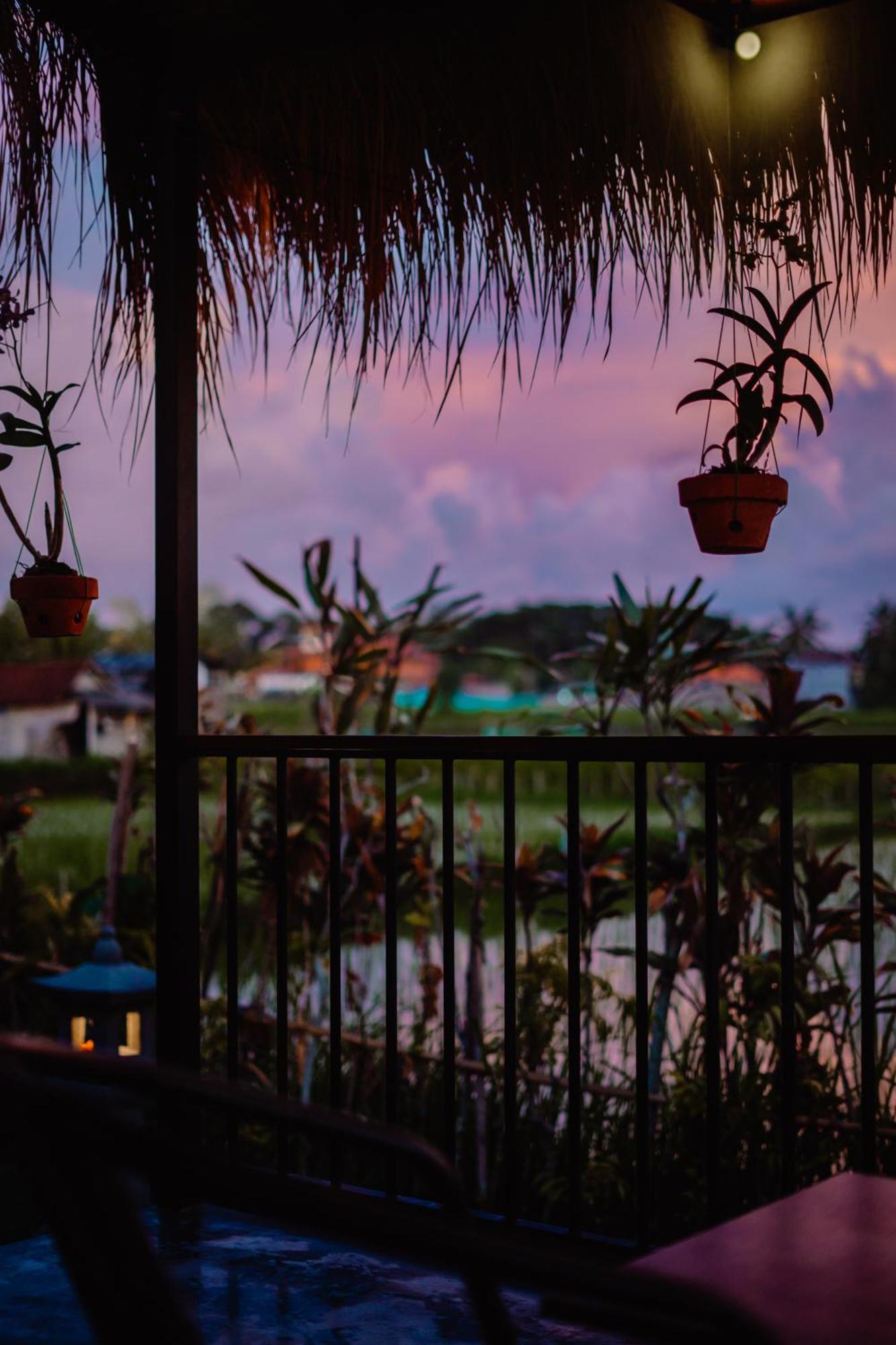 Nila Chandra Bungalows อูบุด ภายนอก รูปภาพ